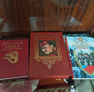 В гостях у семьи художника